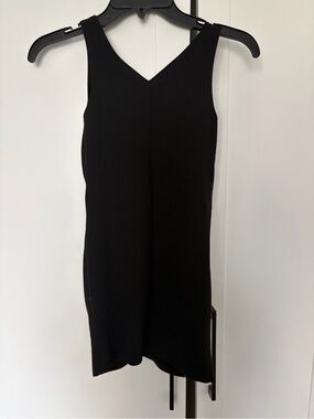 Sally Miller Black Sleeveless V-Neck Mini Dress